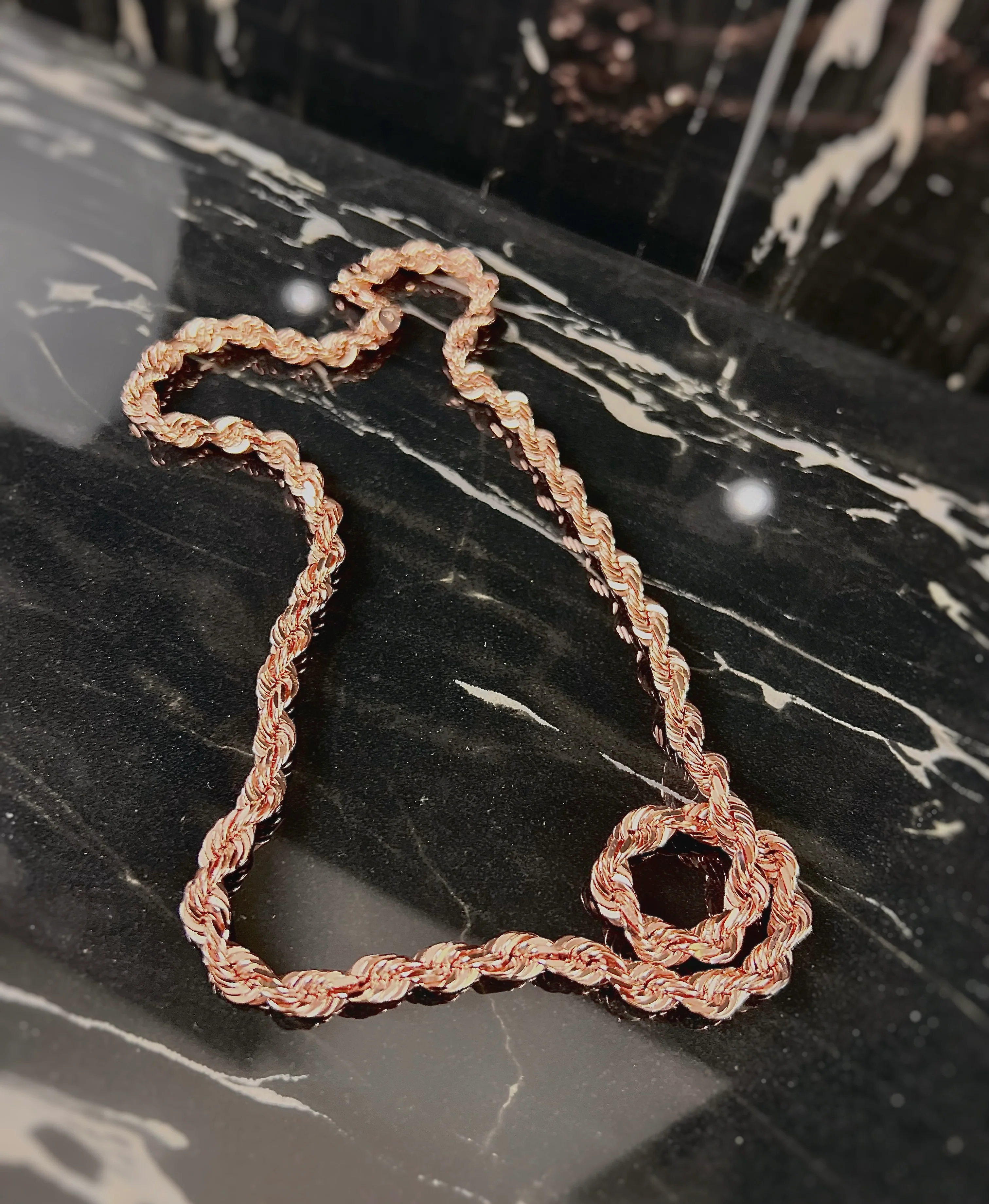 (18KT) 6MM - 10MM: Rose Gold Diamond Cut Rope Chains - Image 3