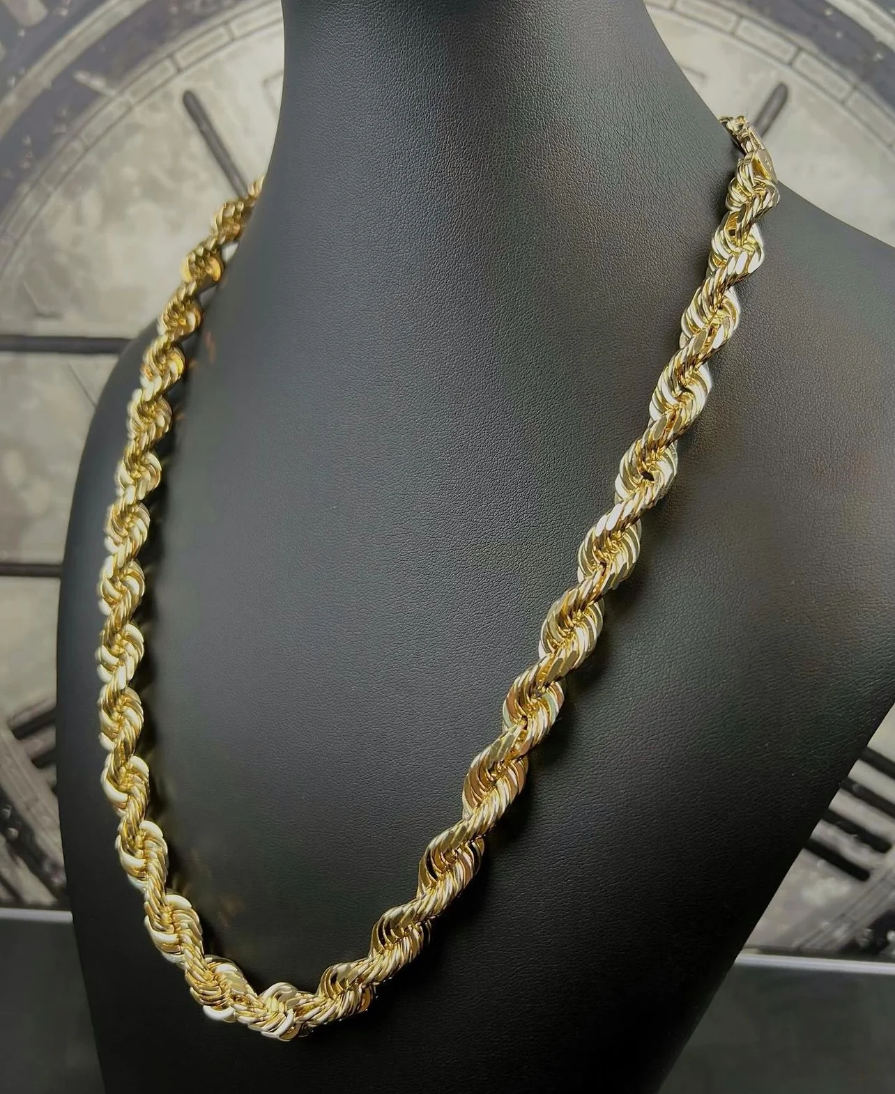 (18KT) 6MM - 10MM: Yellow Gold Diamond Cut Rope Chain - Image 16