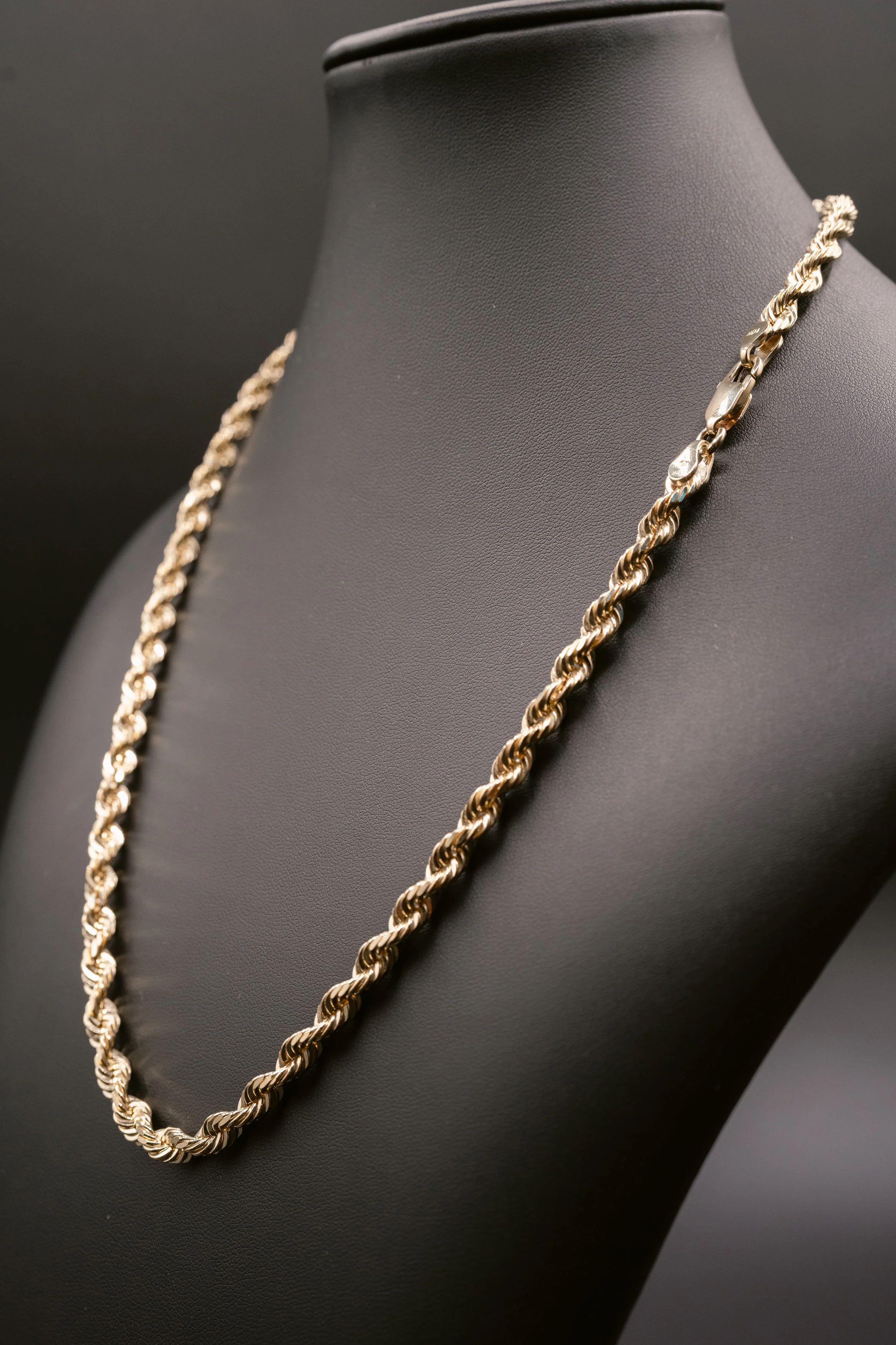 (18KT) 6MM - 10MM: Yellow Gold Diamond Cut Rope Chain - Image 3